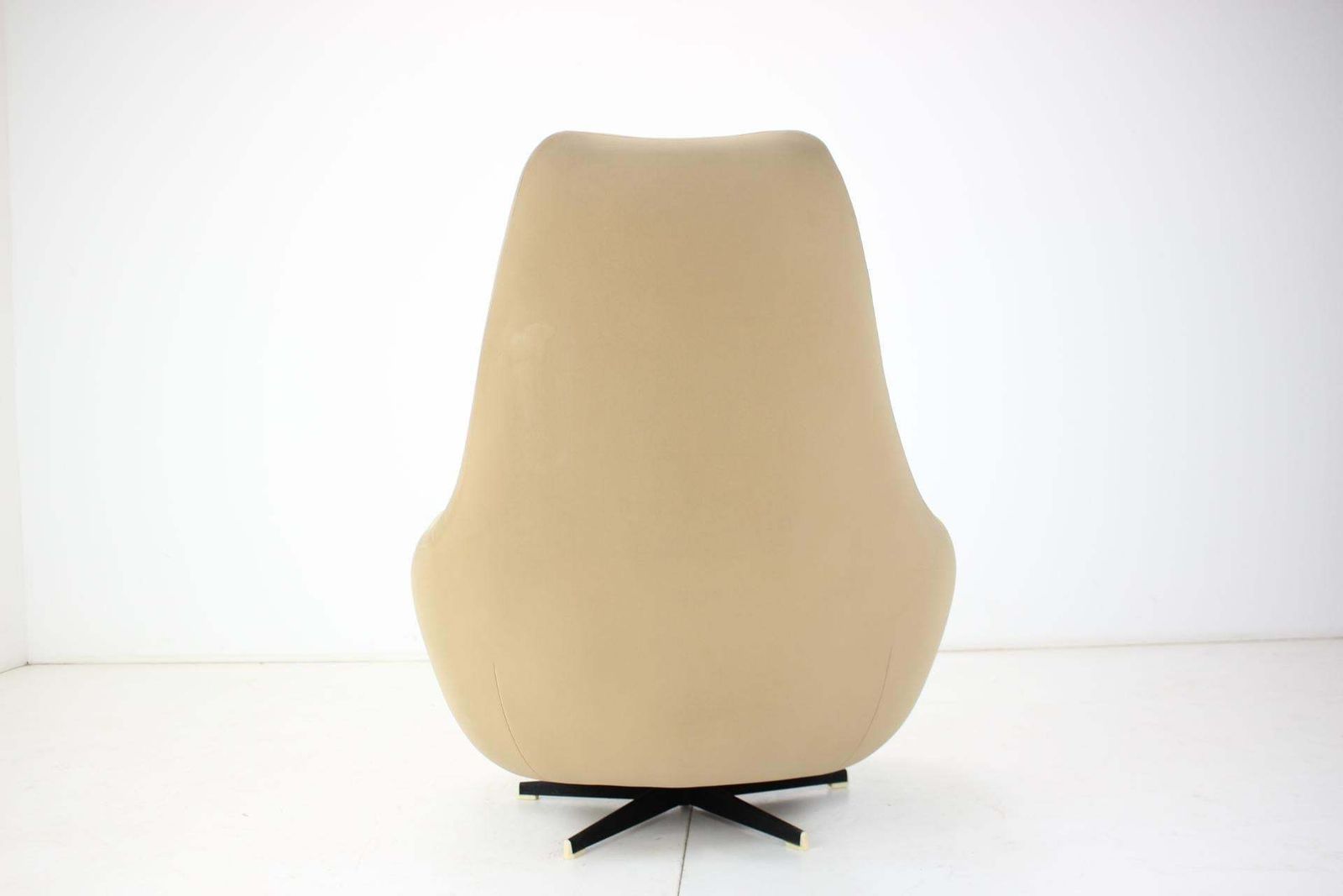 Swivel Chair / Siesta, 1970s Cechoslovakia photo for sale