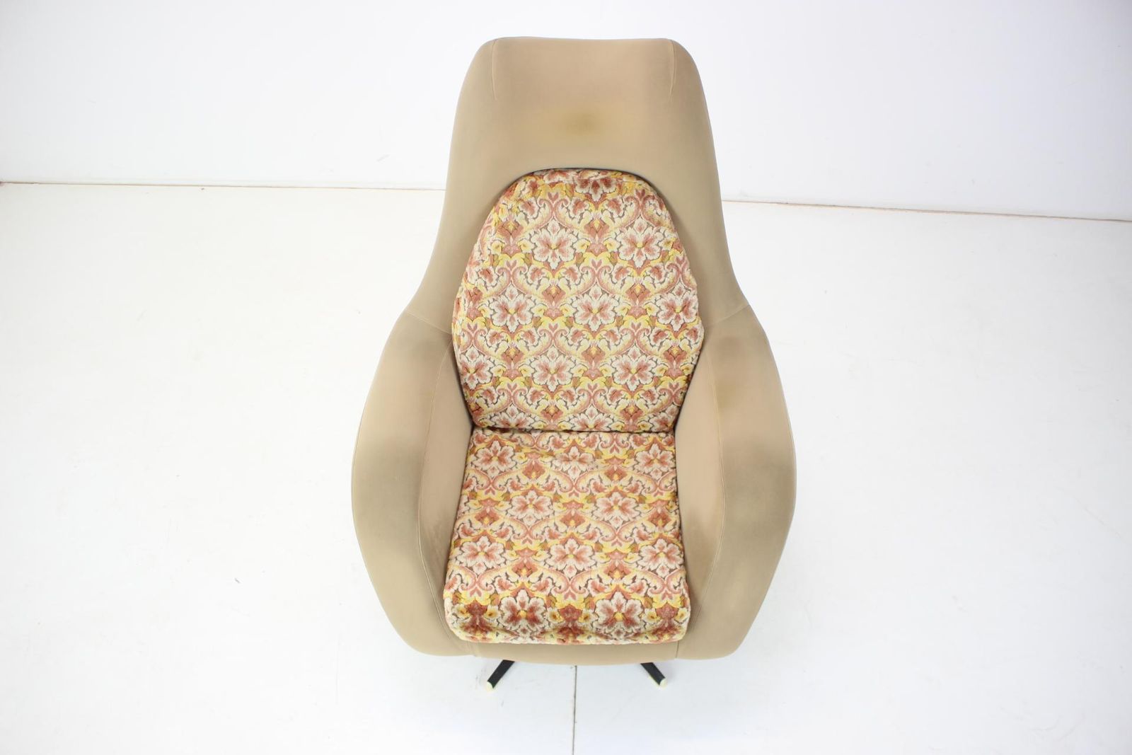 Swivel Chair / Siesta, 1970s Cechoslovakia photo 347.0