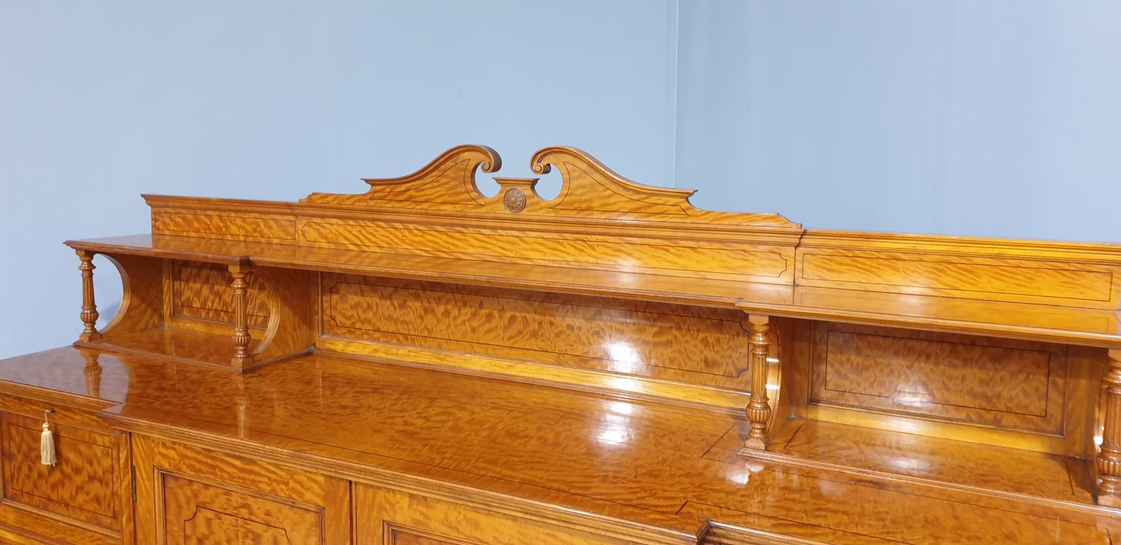 Satinwood Low Press 'Lamb Of Manchester' photo 2795.0