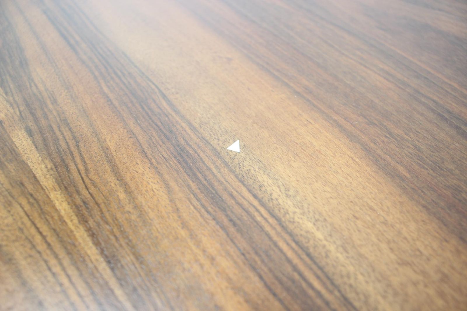 Unieke op maat gemaakte eettafel photo vintage