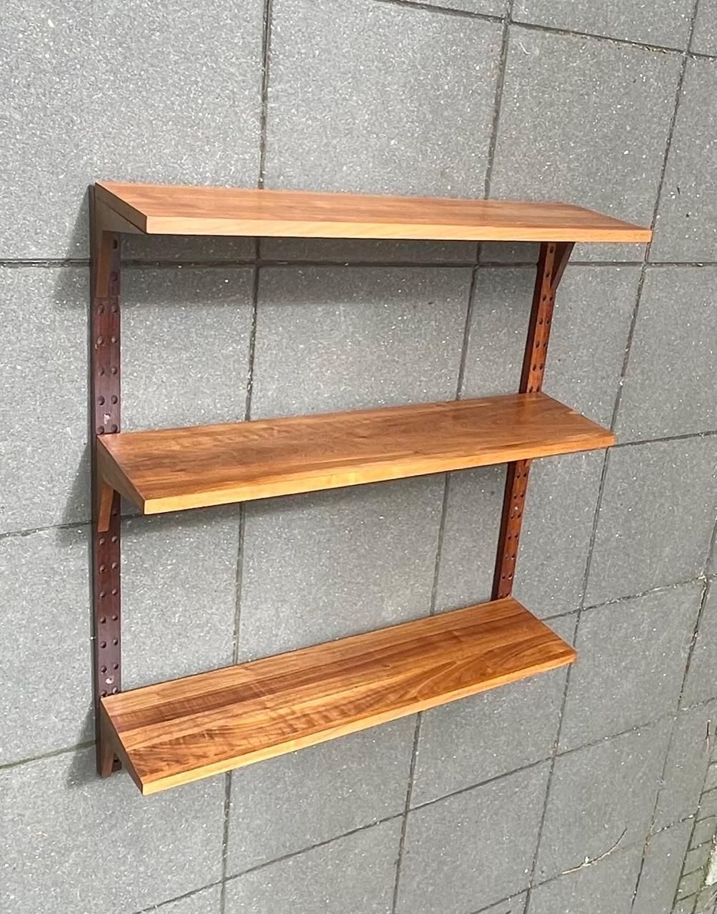 Poul Cadovius Royal Wall Unit In Teak For Cado, 1960 photo vinterior