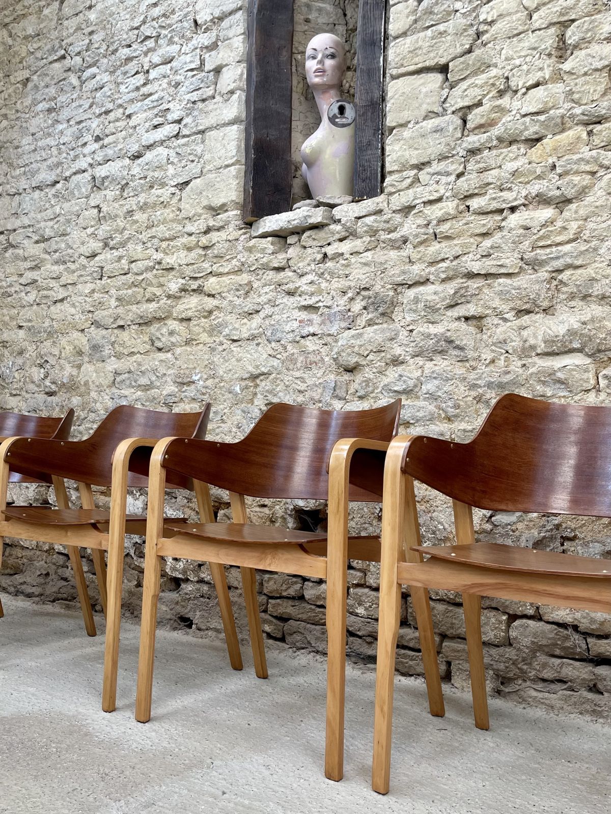 Set Of Four Mid Century Modern Wood Dining Chairs. Set Of 4 Chairs Plywood And Beach  And Ply Wood Bentwood Chairs 1950s photo 1495.0