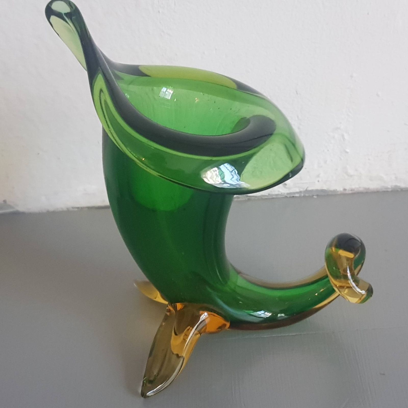 A Stunning 1960's Murano Seguso Cornucopia Art Glass Vase