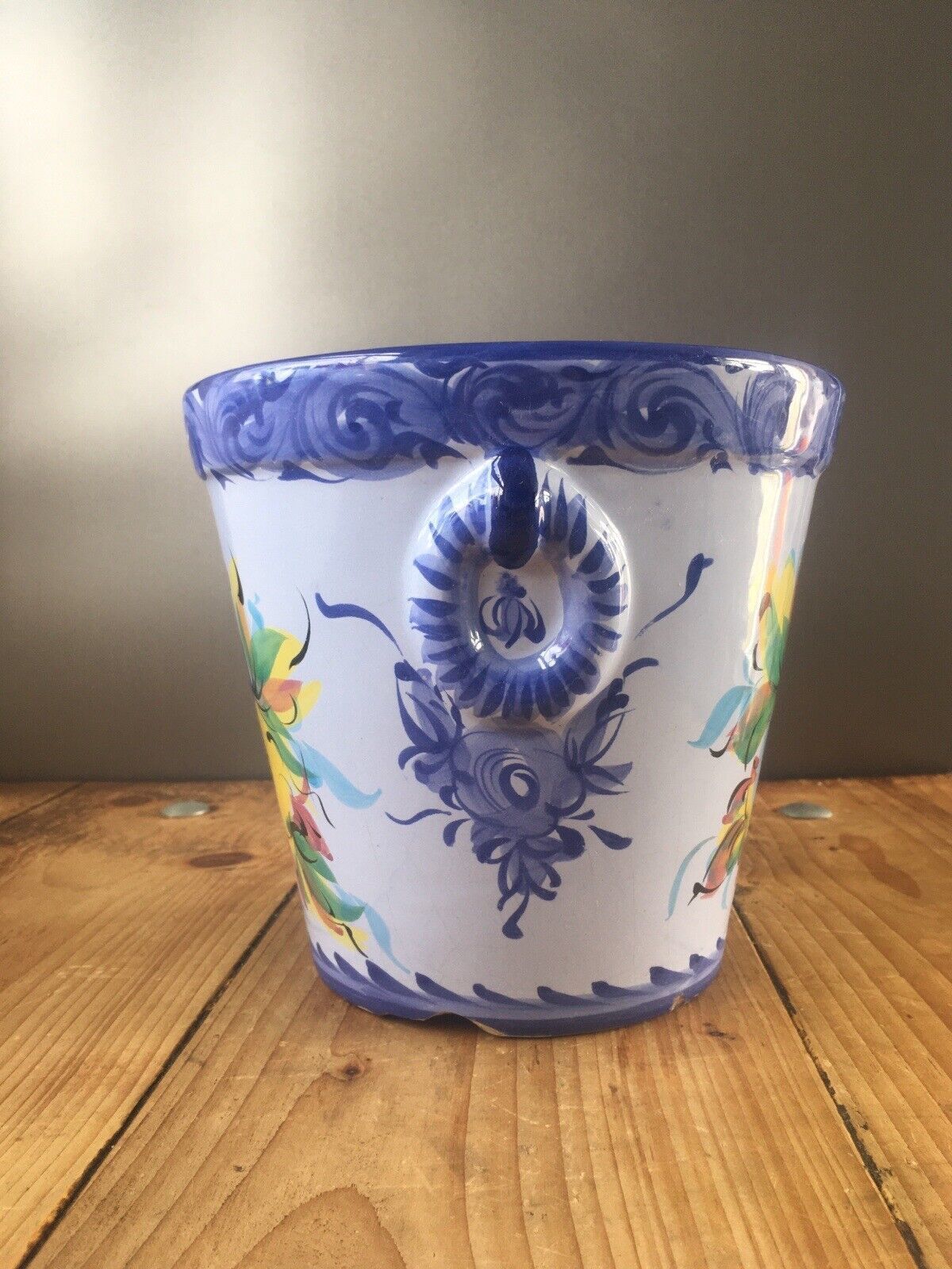 Vintage 60s Vestal Alcobaca Portugal Floral Pottery Planter Plant Pot 70's Retro photo vinterior