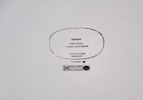 Super Ellipse, Model B613, Designed By Piet Hein photo vinterior