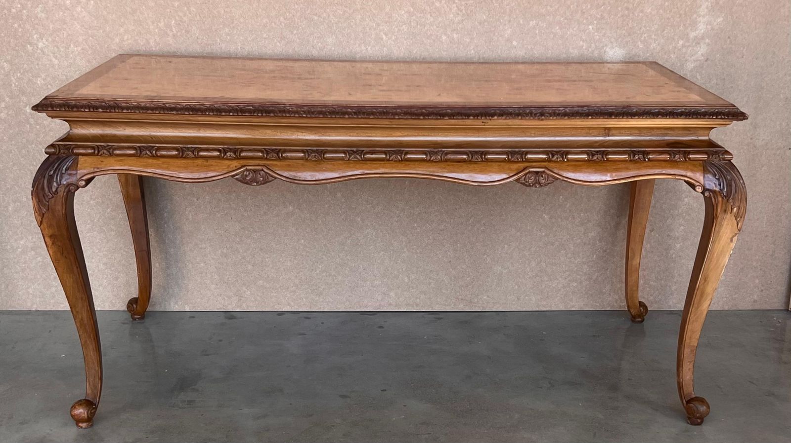 20th Root Oak Dining Room Table With Carved Edges photo furniture