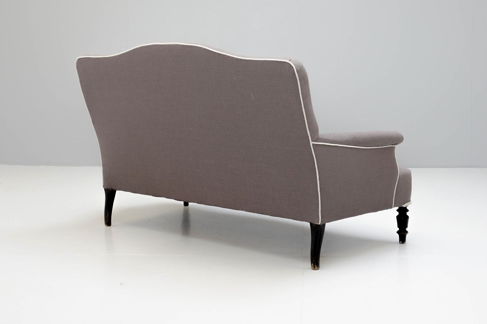 French Sofa photo 1200.0