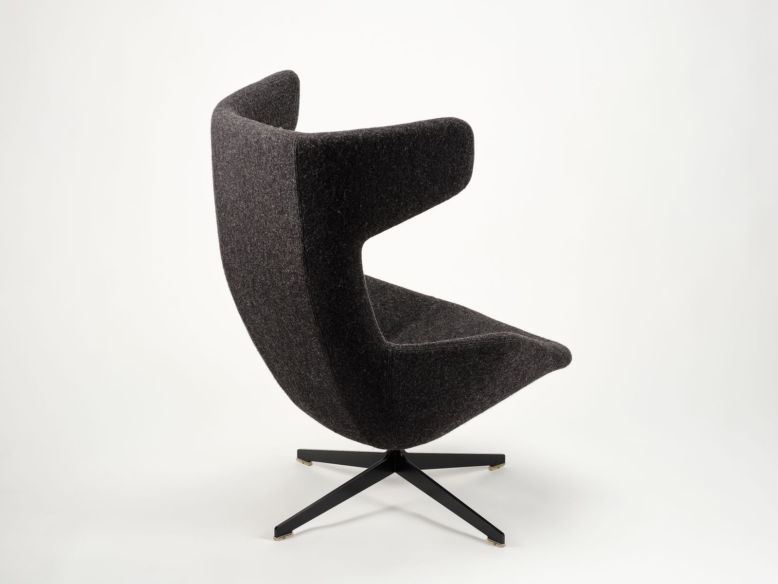 Unique & Rare Fully Refurbished 'Take A Line For A Walk Swivel Armchair' By Alfredo Häberli For Moroso Circa 1990s. 15 Matching Chairs Available. photo vinterior