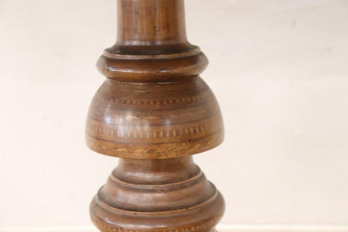 photo furniture Antique Walnut Inlay Center Table, 1850s
