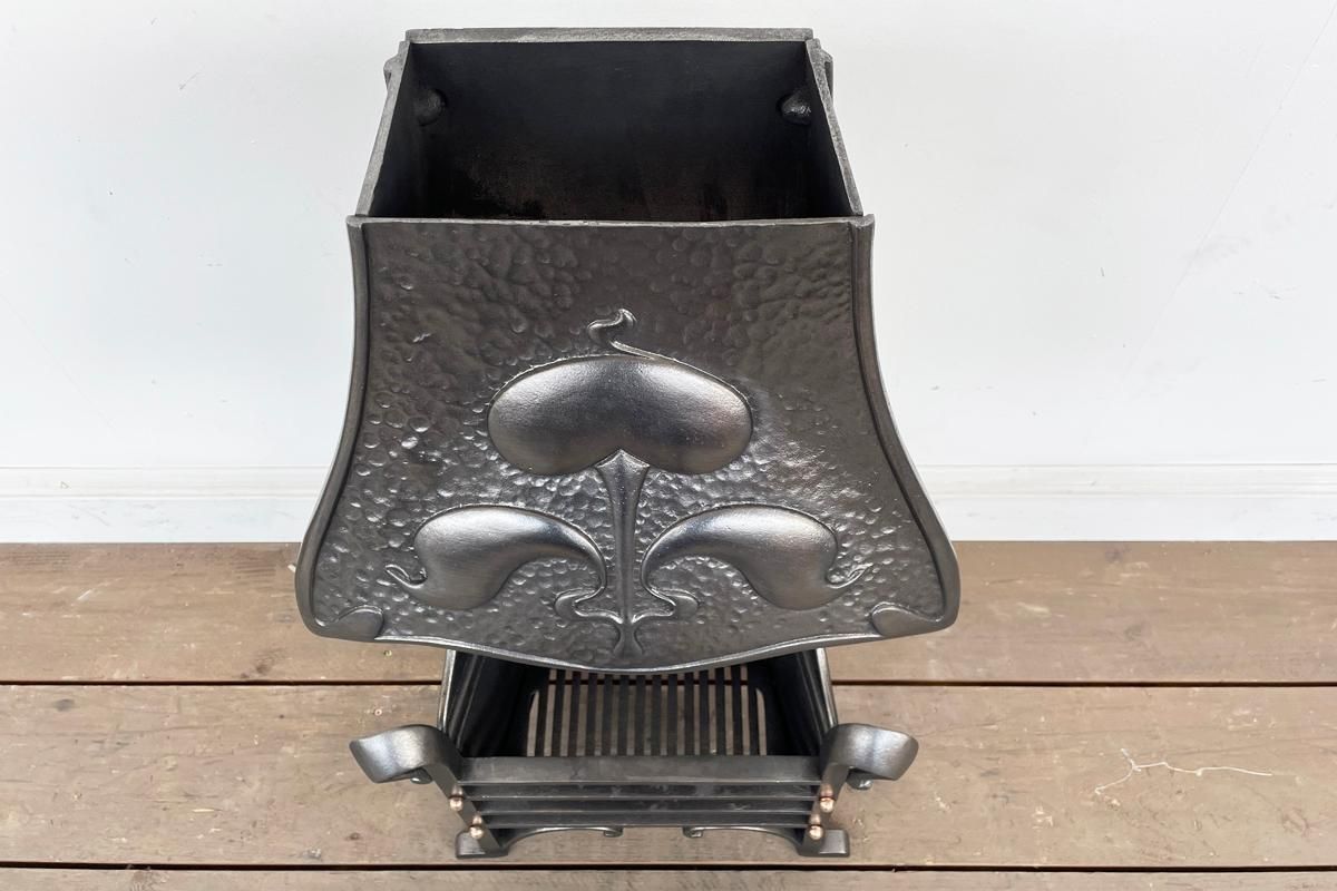 Antique Edwardian Arts & Crafts Canopied Cast Iron Fire Grate. photo vintage