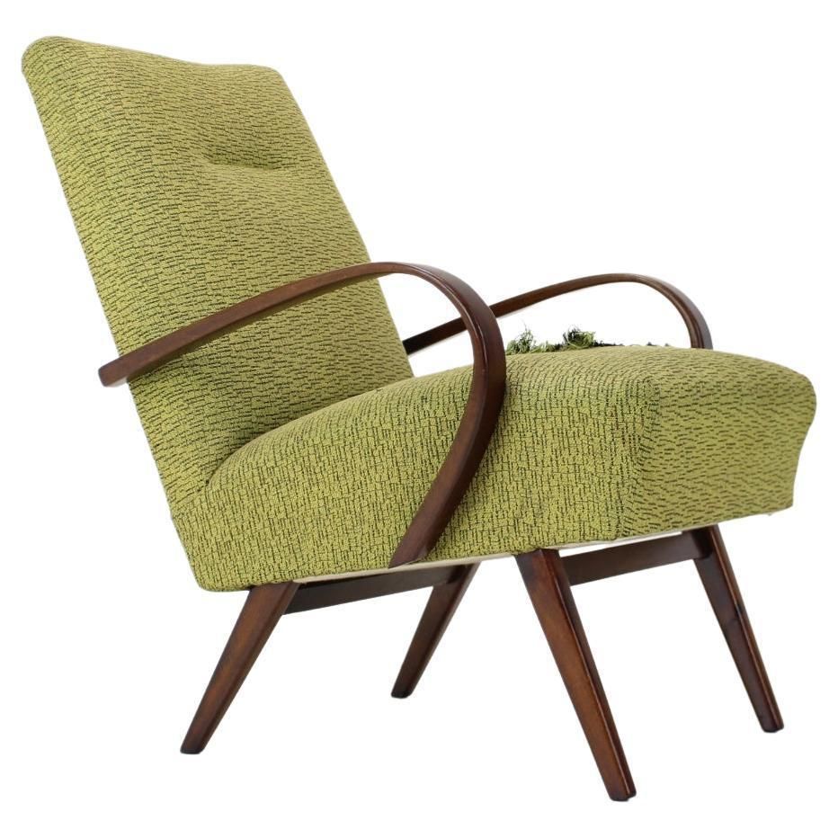 1960s Beech Armchair By Jaroslav Smidek For Ton, Czechoslovakia