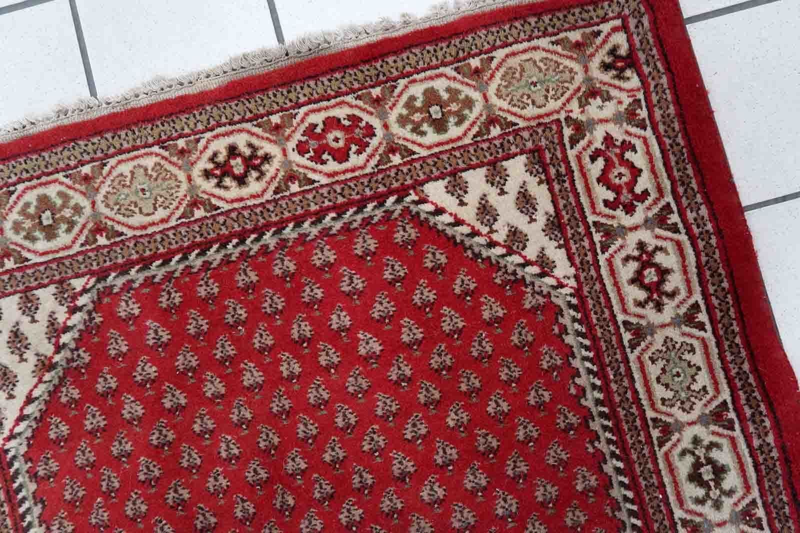 photo furniture Handmade Vintage Indian Seraband Rug 3' X 5.2' (92cm X 161cm) 1970s
