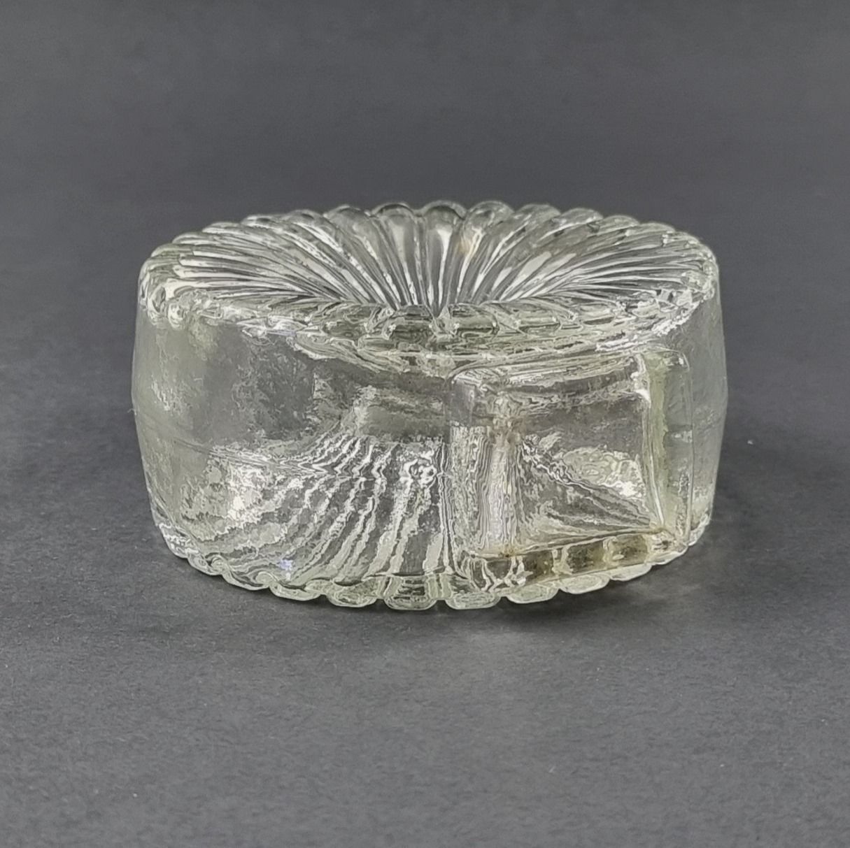 Mid Century Glass Vase From The Aurinkopullo (Sunflower) Series By Helena Tynell For Riihimäki Lasi, Finland, 1960s photo vintage