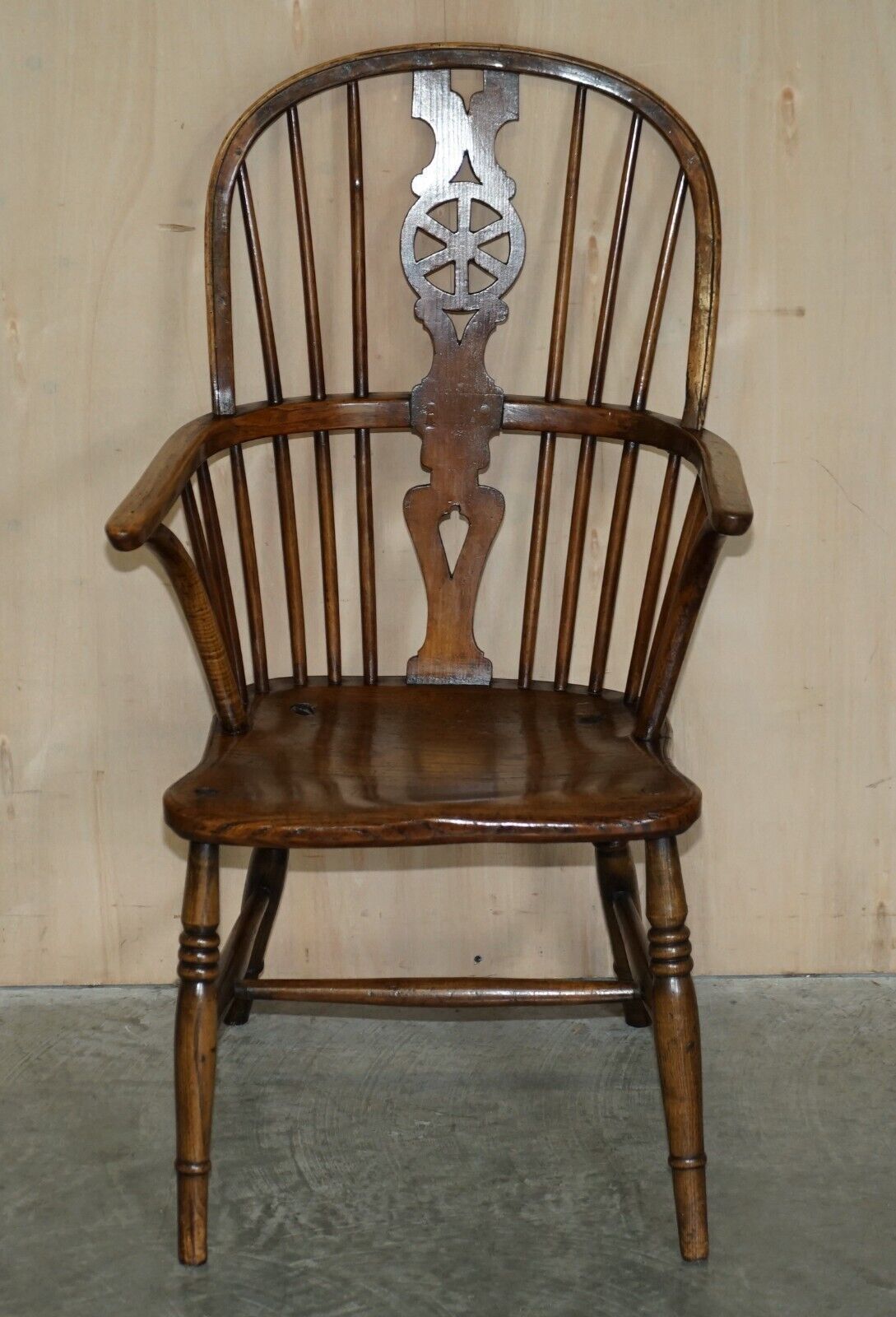 Rich Colour Antique 19th Century Elm Wheel Back West Country Windsor Armchair photo furniture