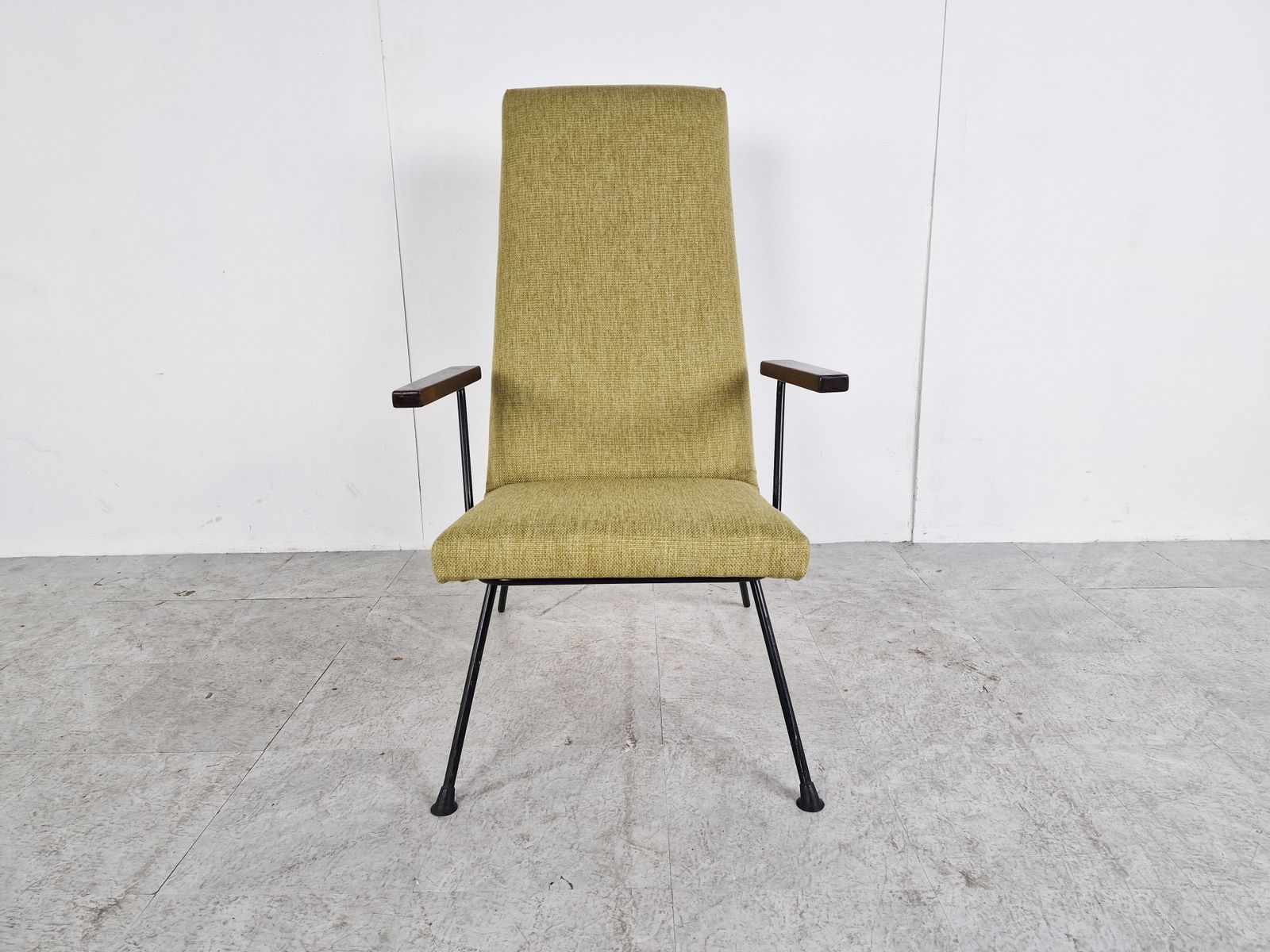Model 1410 Arm Chair By André Cordemeyer For Gispen, 1950s photo Furniture
