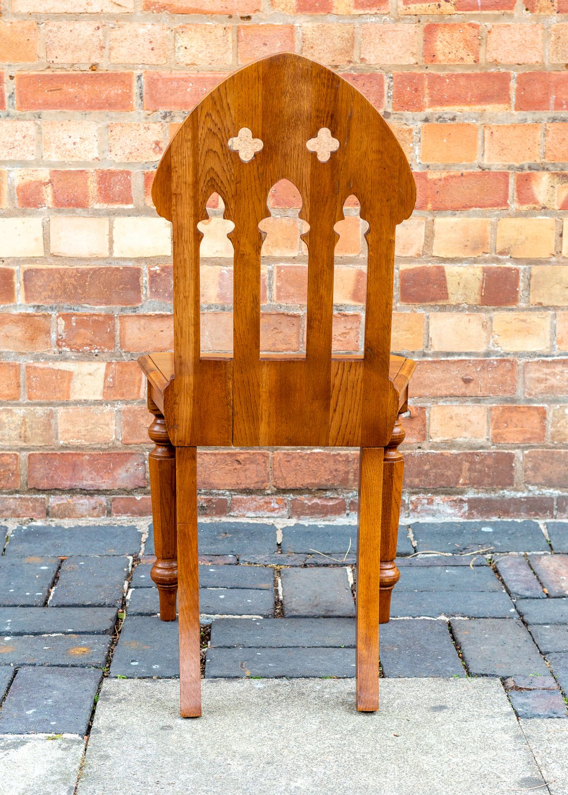 Gothic Revival Steeple Back Oak Chair Pugin Style Carved Hall Chair Tiger Oak Ecclesiastical photo vinterior