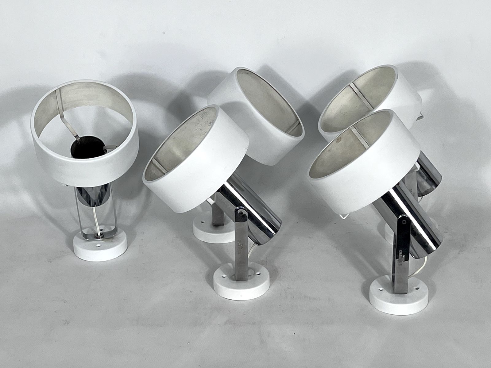 photo buy Stilnovo Milano, Set Of Five Orientable Wall Lights From 50s