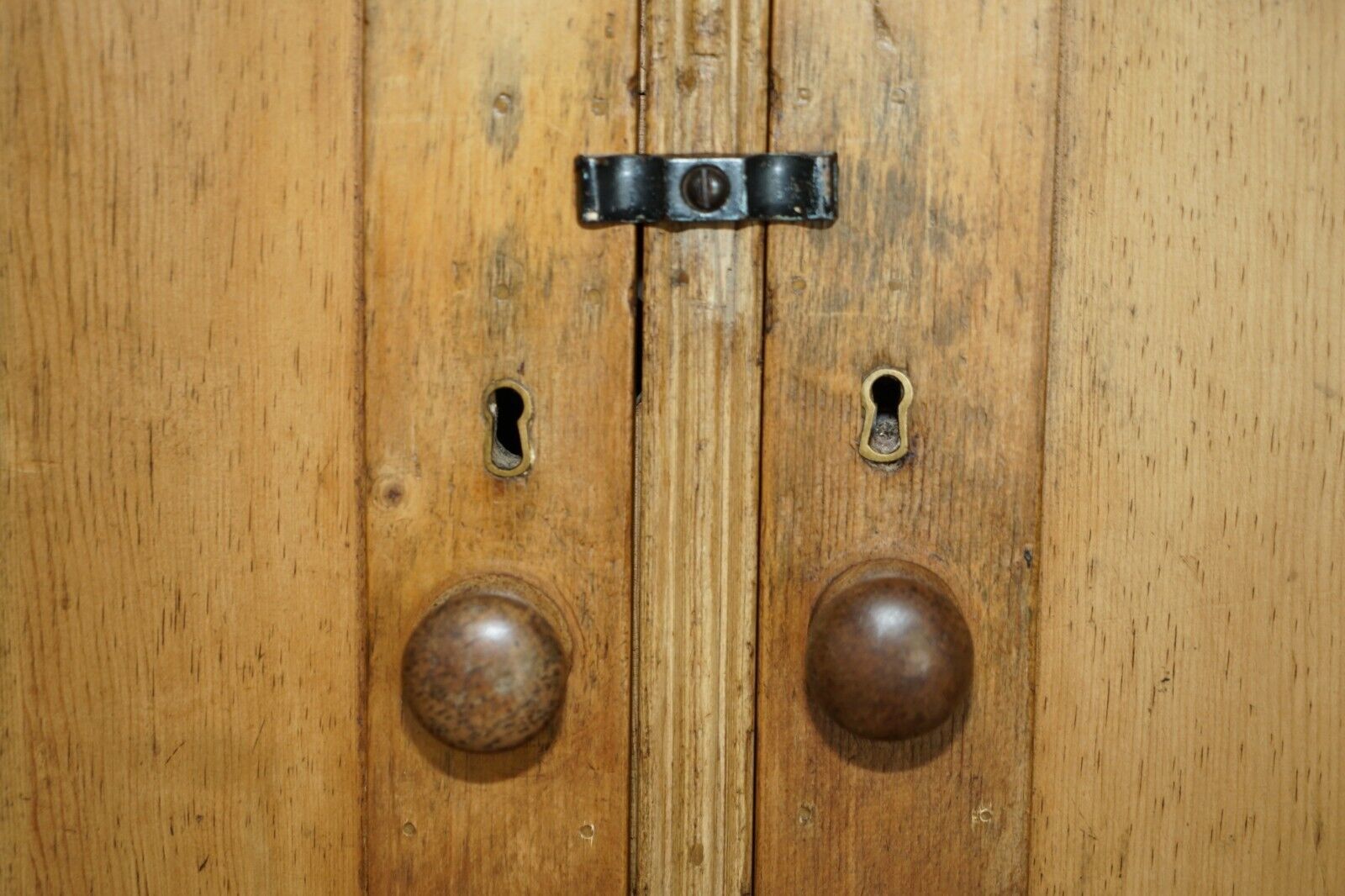 Large Antique Victorian Circa 1880 Oak Housekeepers Cupboard Drawers Linen Pots photo vinterior