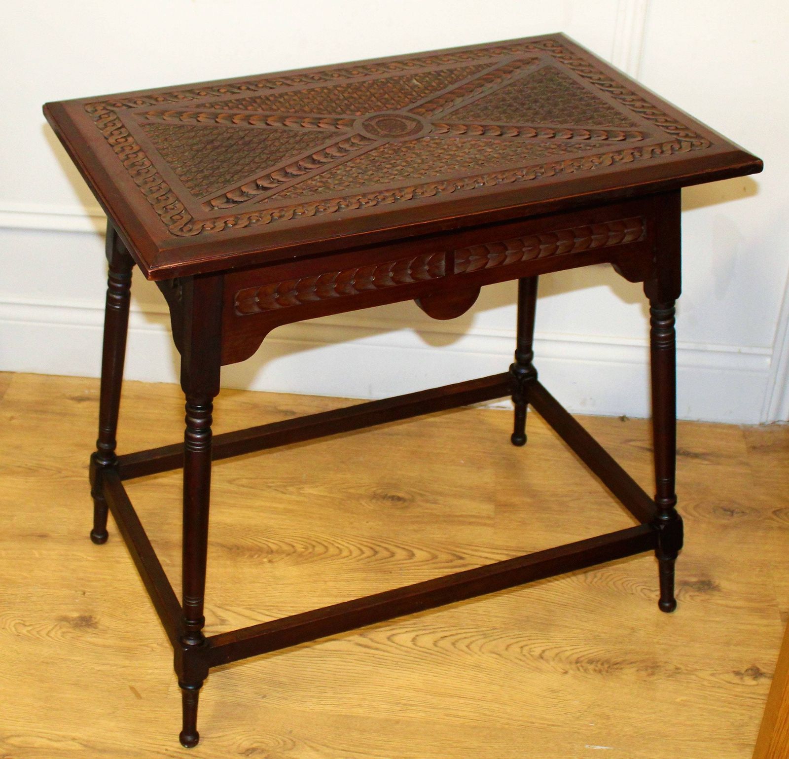 Antique Victorian Mahogany Side Table Occasional Hall Bedroom Industrial Antique Vintage Coffee Storage