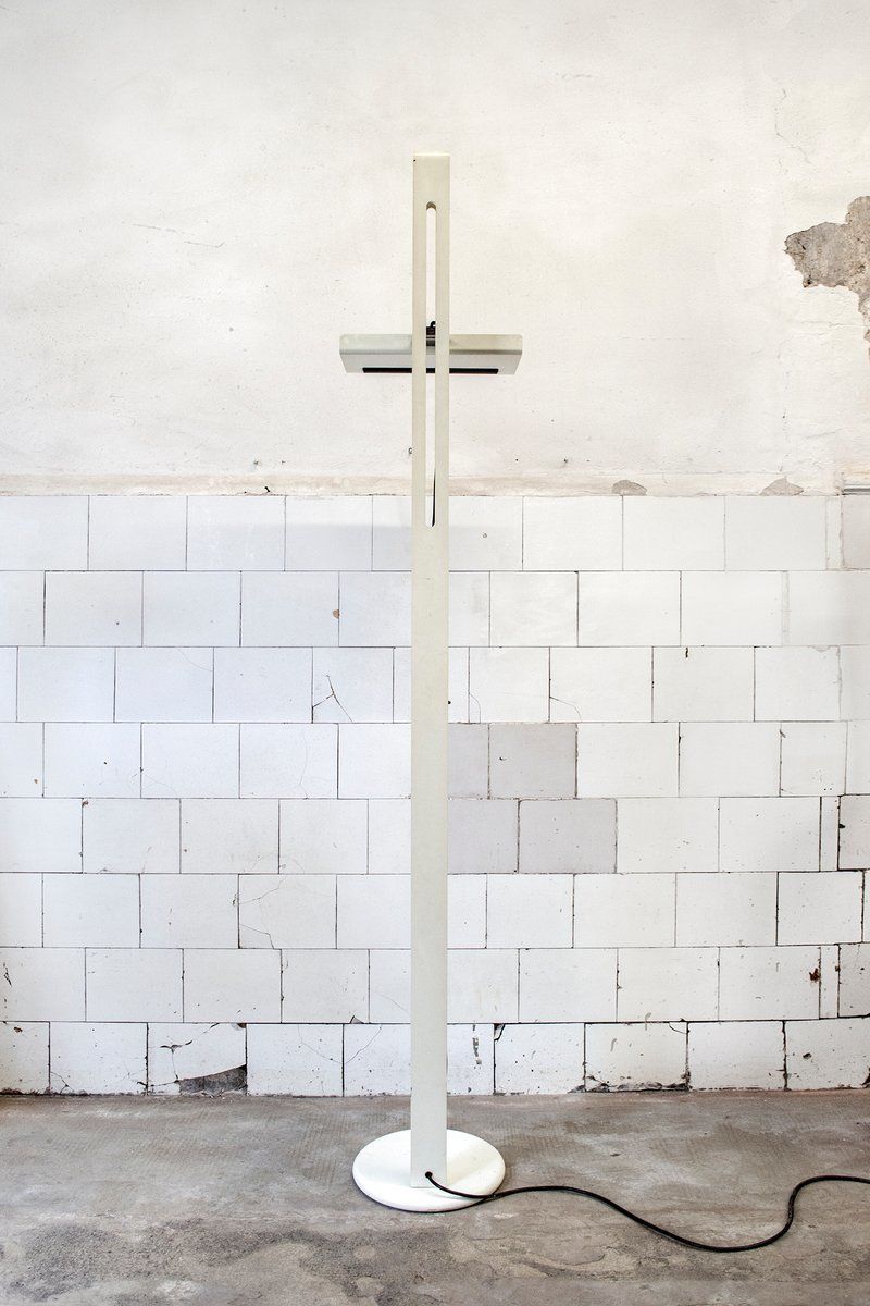 Italian Domea Floor Lamp By Bruno Gecchelin For Oluce, 1970s photo Lighting