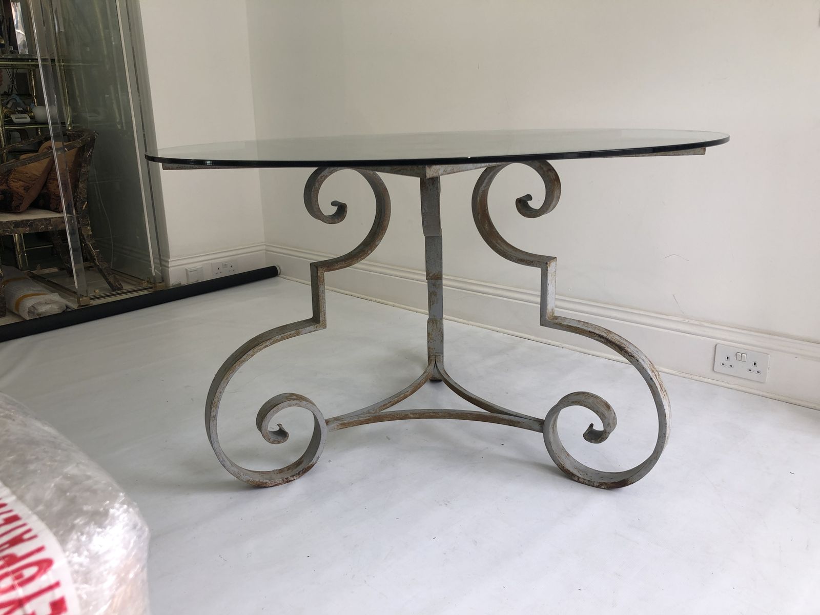 photo furniture Cast Iron Round Dining Table, 1970s Garden Vintage Glass French Distressed