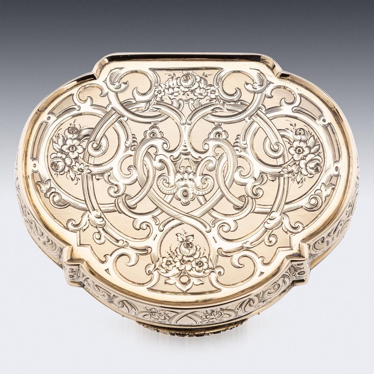 19th Century French 18k Gold Royal Presentation Snuff Box, C.1850 photo for sale