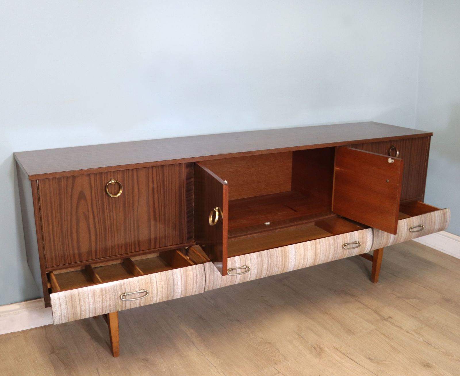 Mid Century Retro Sideboard, 1950s photo Furniture