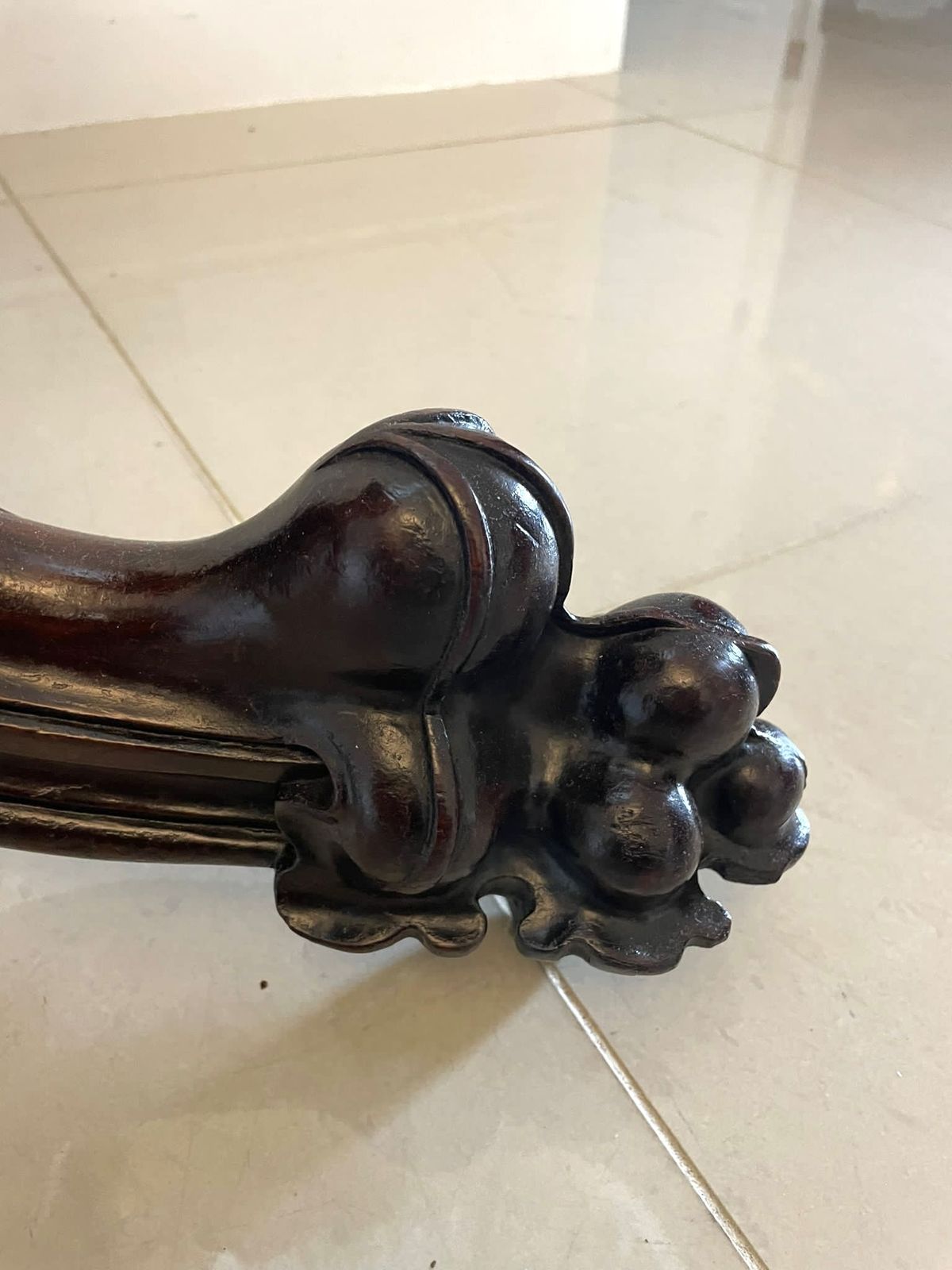 photo furniture Outstanding Quality Large Antique Rosewood Dining Table By Gillows