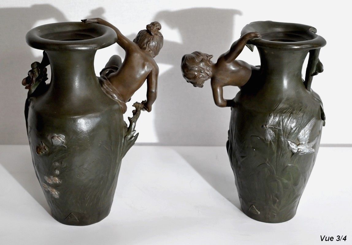 photo vinterior Pair Of Spelter Vases, A. Moreau – Late 19th Century