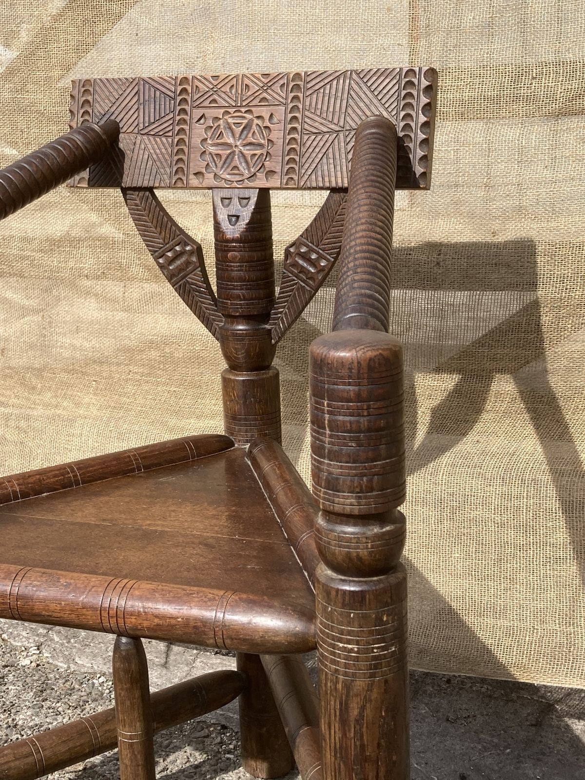 photo vintage Victorian Oak Woodturners Chair
