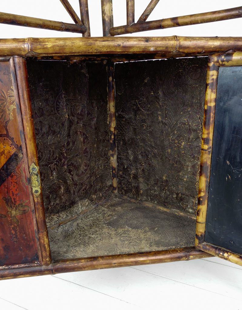 photo vinterior Bamboo Cabinet, Oriental