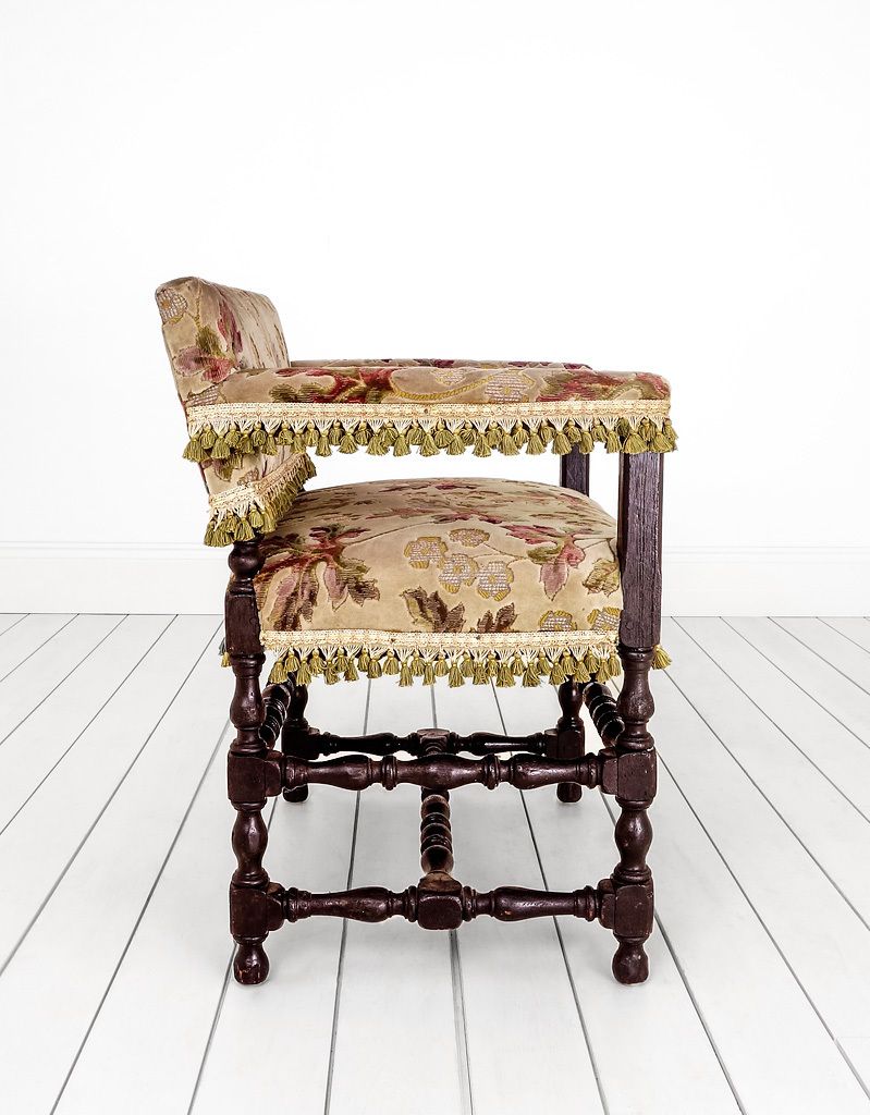 Set Of Six Edwardian Jacobean Dining Chairs photo Furniture