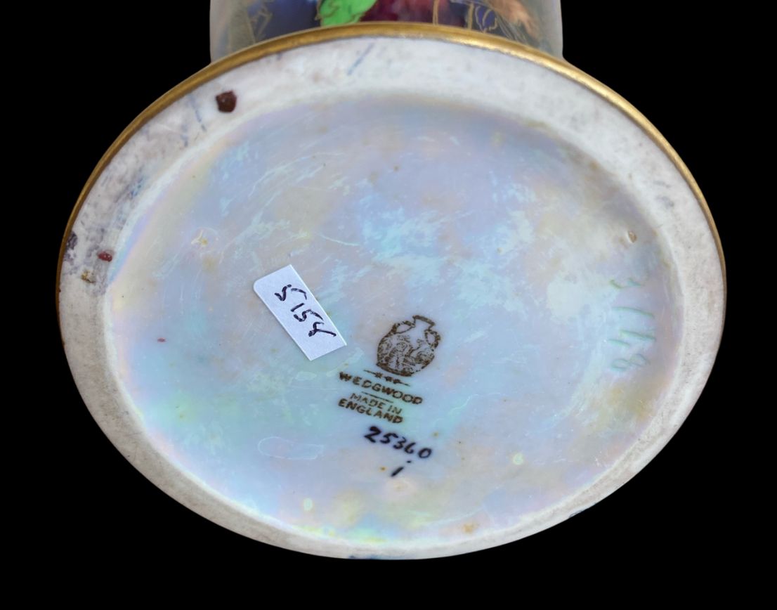 Wedgwood Fairyland Lustre Vase photo 5693.0