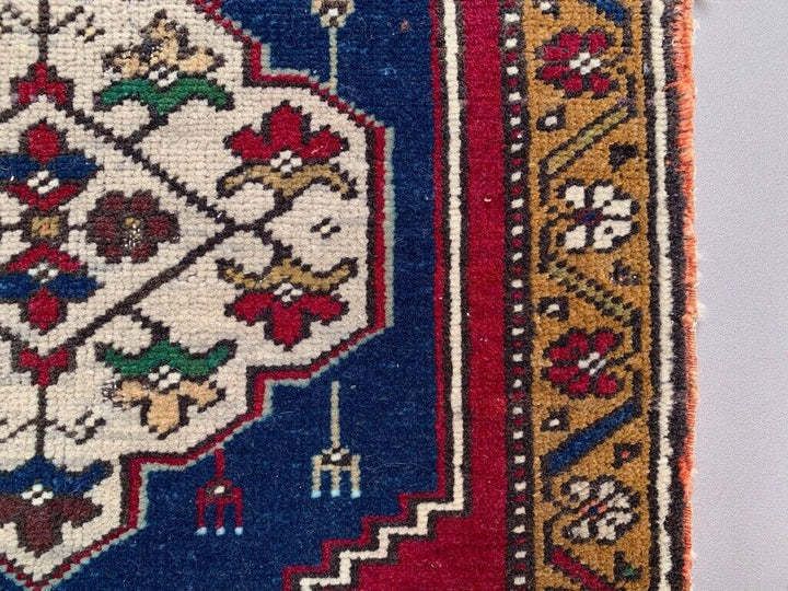 Small Vintage Turkish Rug 95x55 Cm, Short Runner, Tribal, Shabby Chic photo for sale