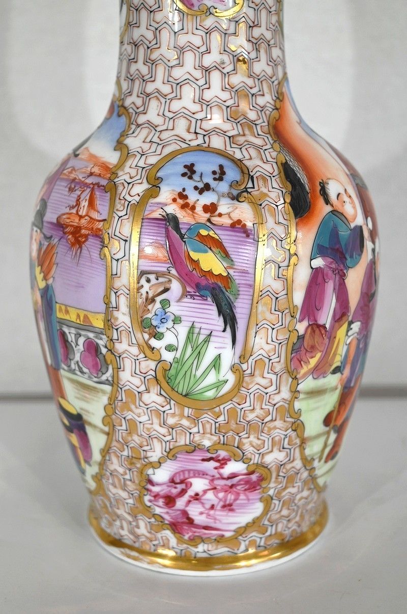1802.5 Pair Of Chinese Porcelain Vases   Early 20th Century photo