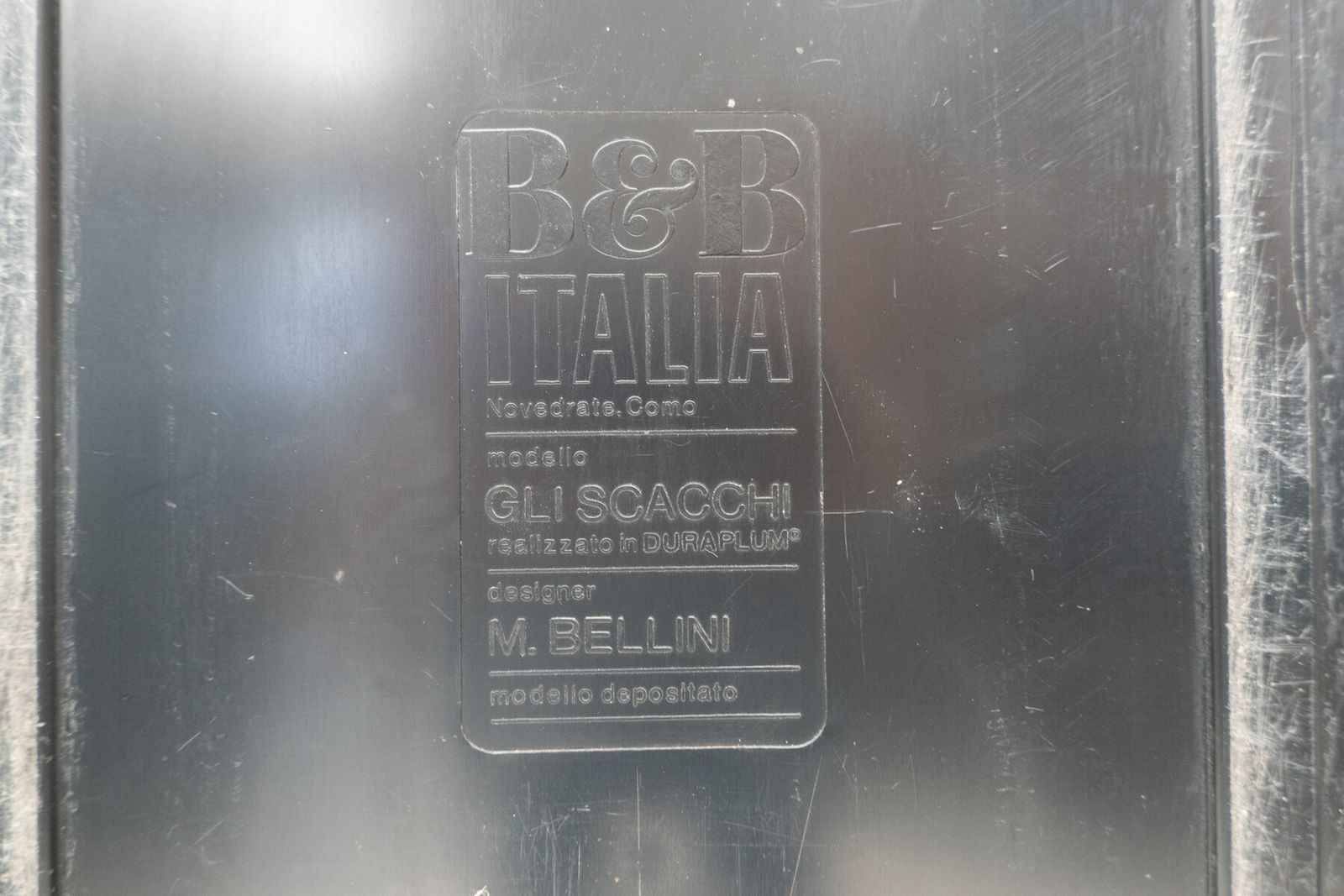 Mid Century Modern Set Of 9 "Gli Scacchi" Pieces By Mario Bellini For B&B Italia photo buy