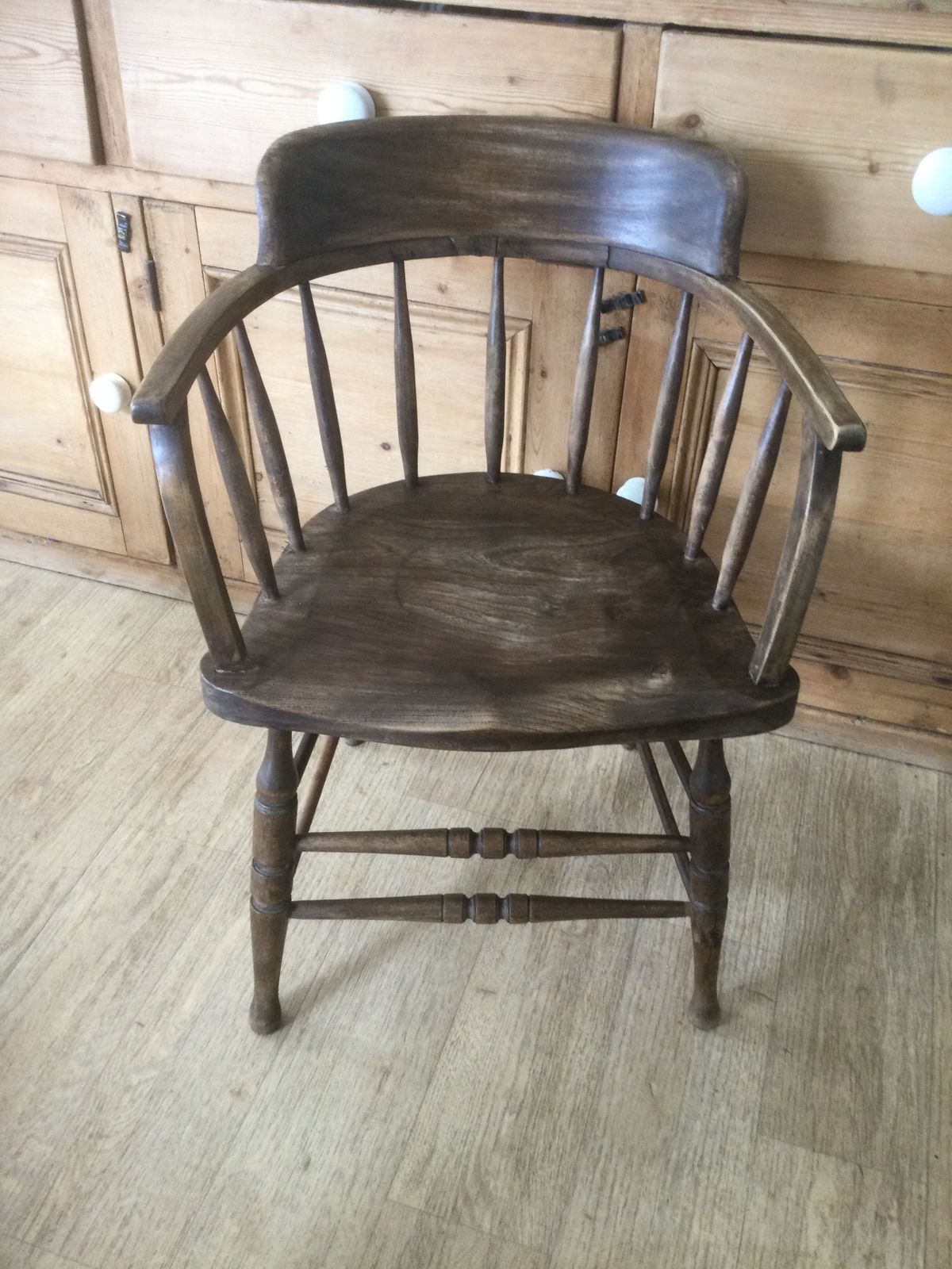 Early Victorian Elm Captains Chair/ Armchair photo vinterior