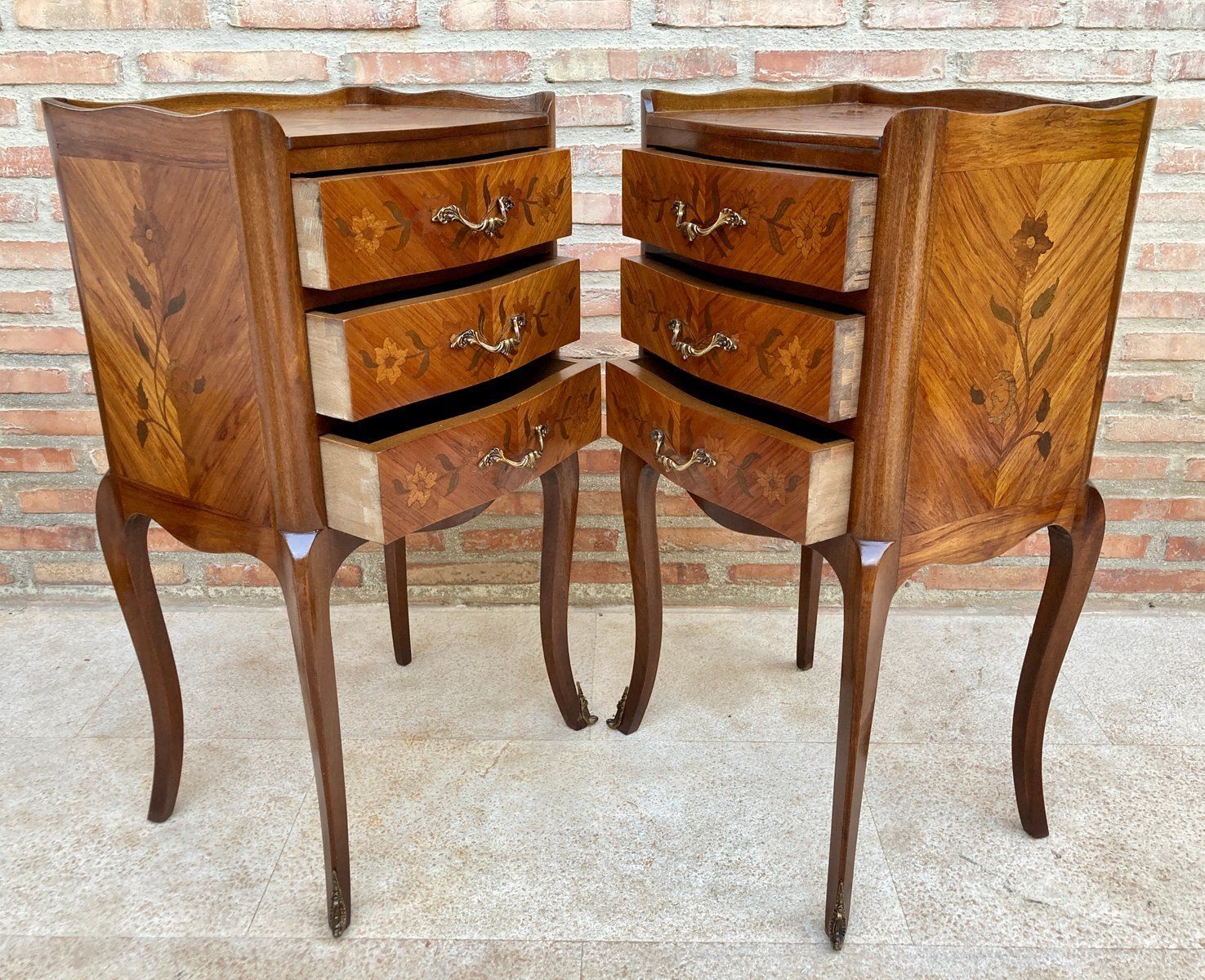 French Nightstands In Walnut With Flowers Marquetry And Bronze, 1940s, Set Of 2 photo buy