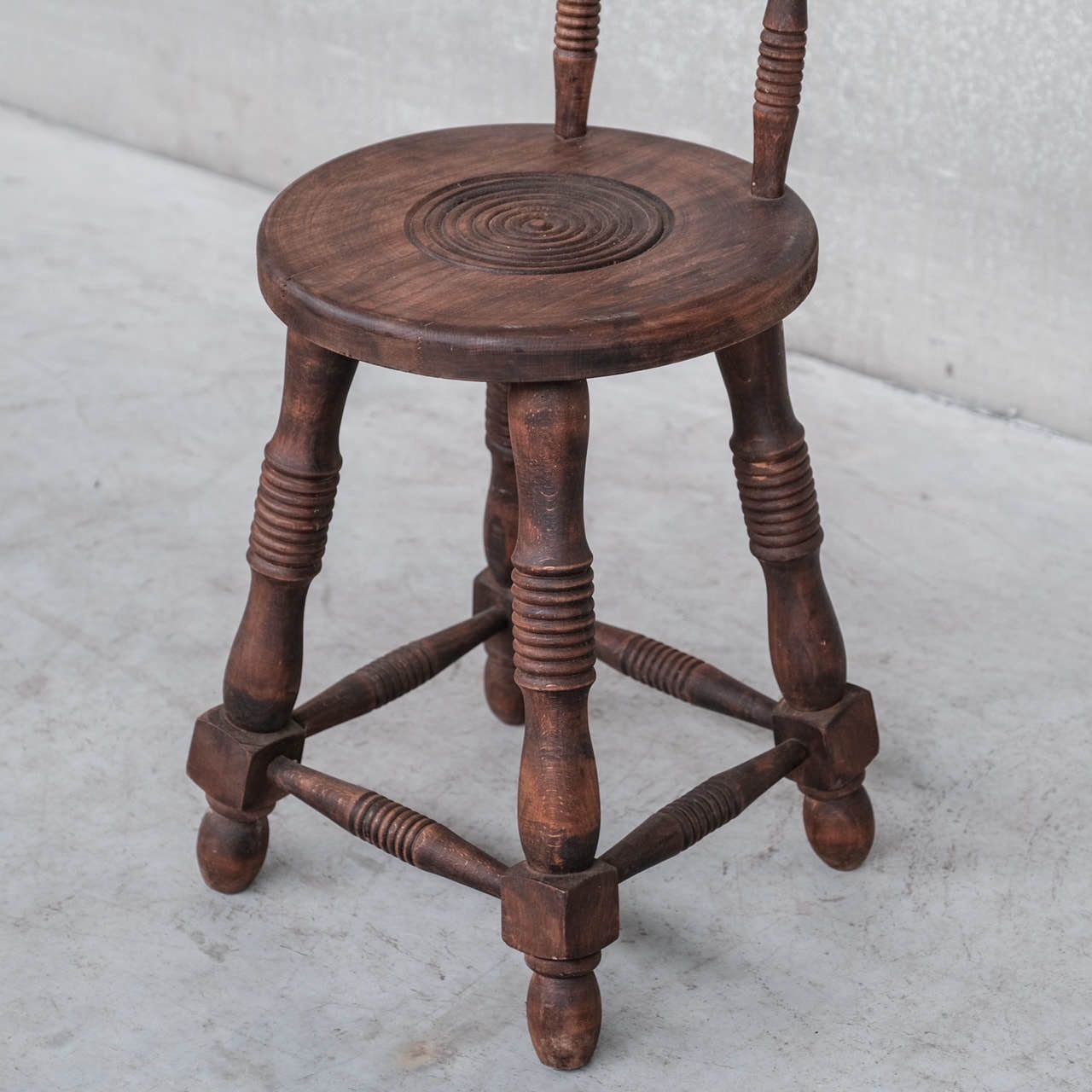 French Oak Mid Century Turned Occasional Chair photo 595.0
