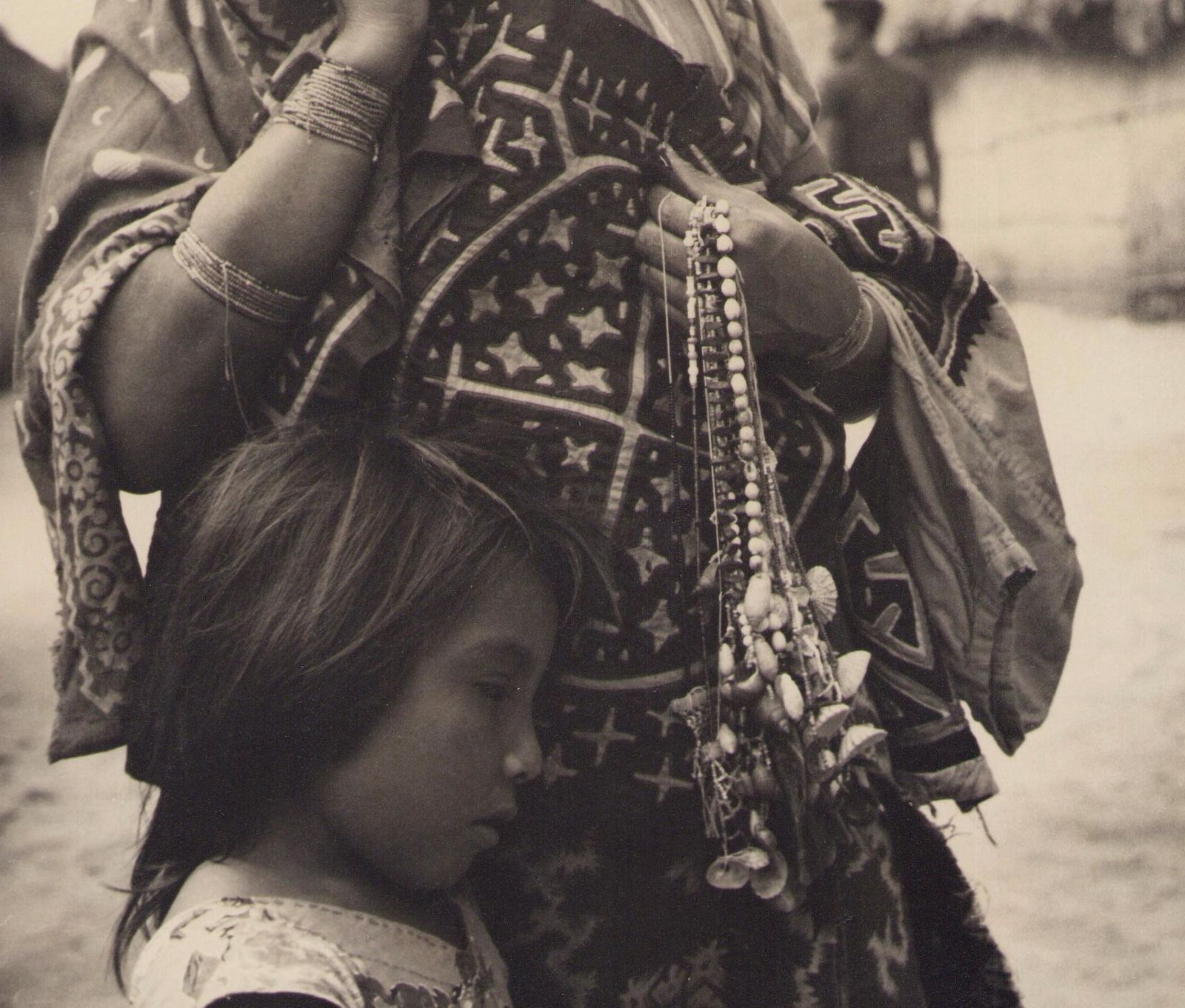 Hanna Seidel Panama, Mother And Daughter, Black And White Photography, 1960s photo for sale