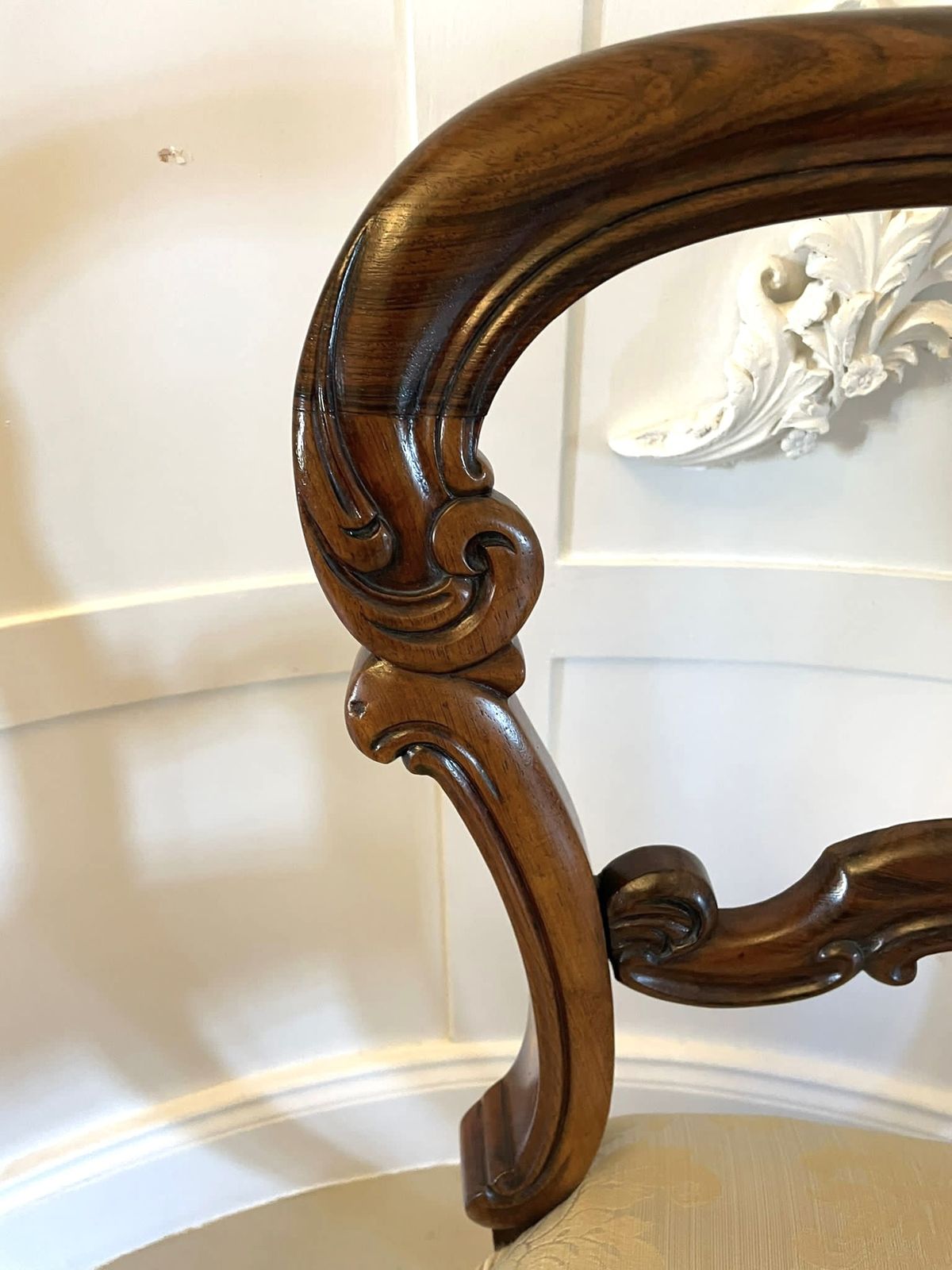 Fine Quality Set Of 4 Antique Carved Rosewood Dining Chairs photo furniture