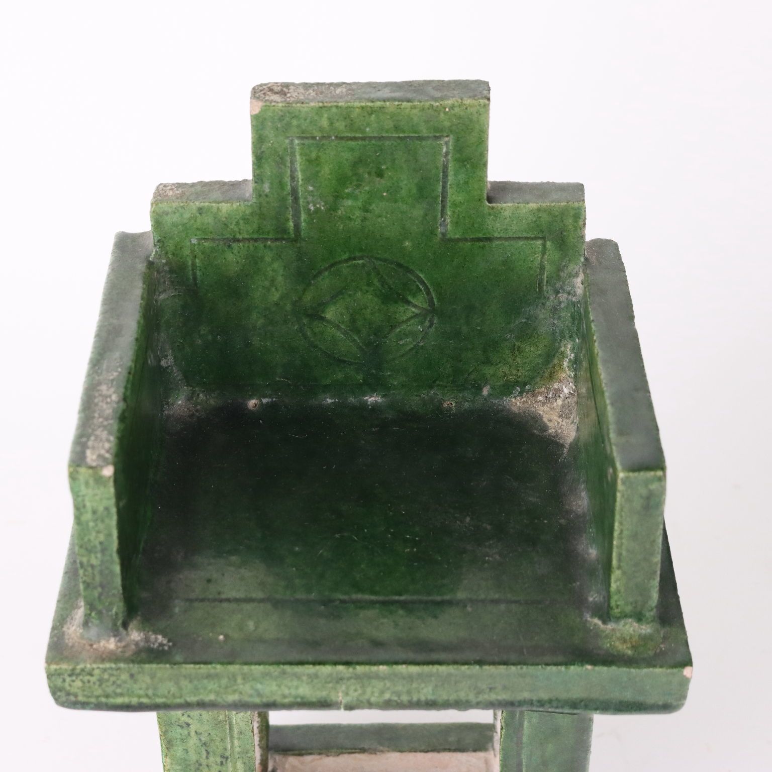 In Scale Throne Ceramic China Ming Era (1368 1644) photo for sale