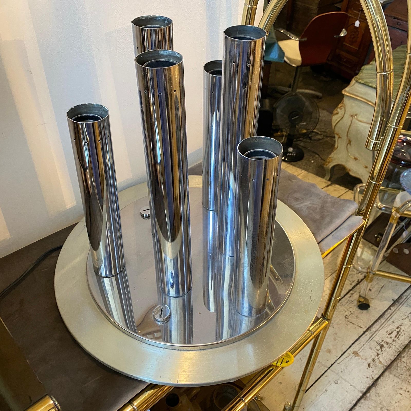 photo furniture 1970s Space Age Steel And Aluminum Italian Table Lamp By Reggiani