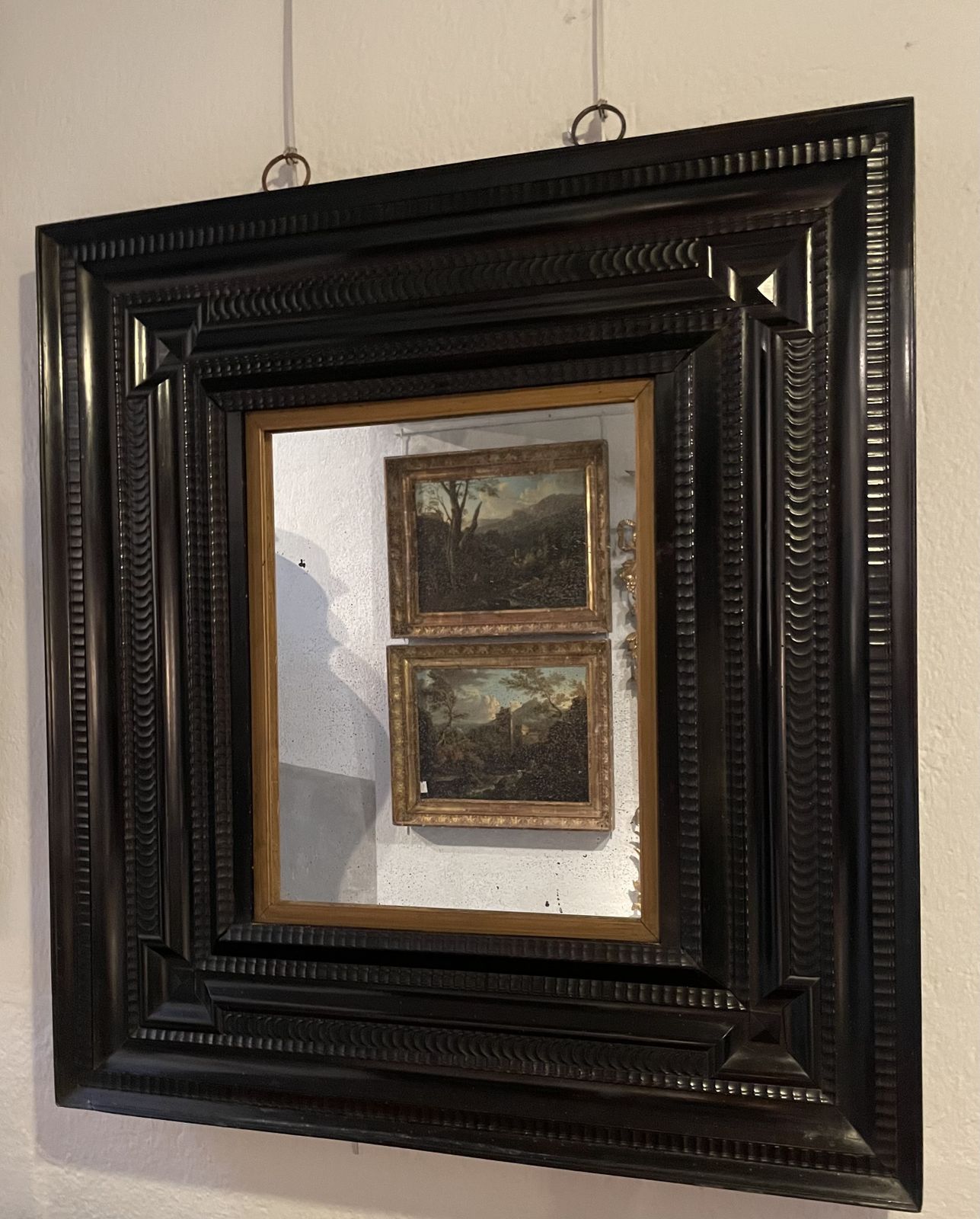 Exceptional Dutch Mirror In Veneered And Ebonized Wood. 17th Century