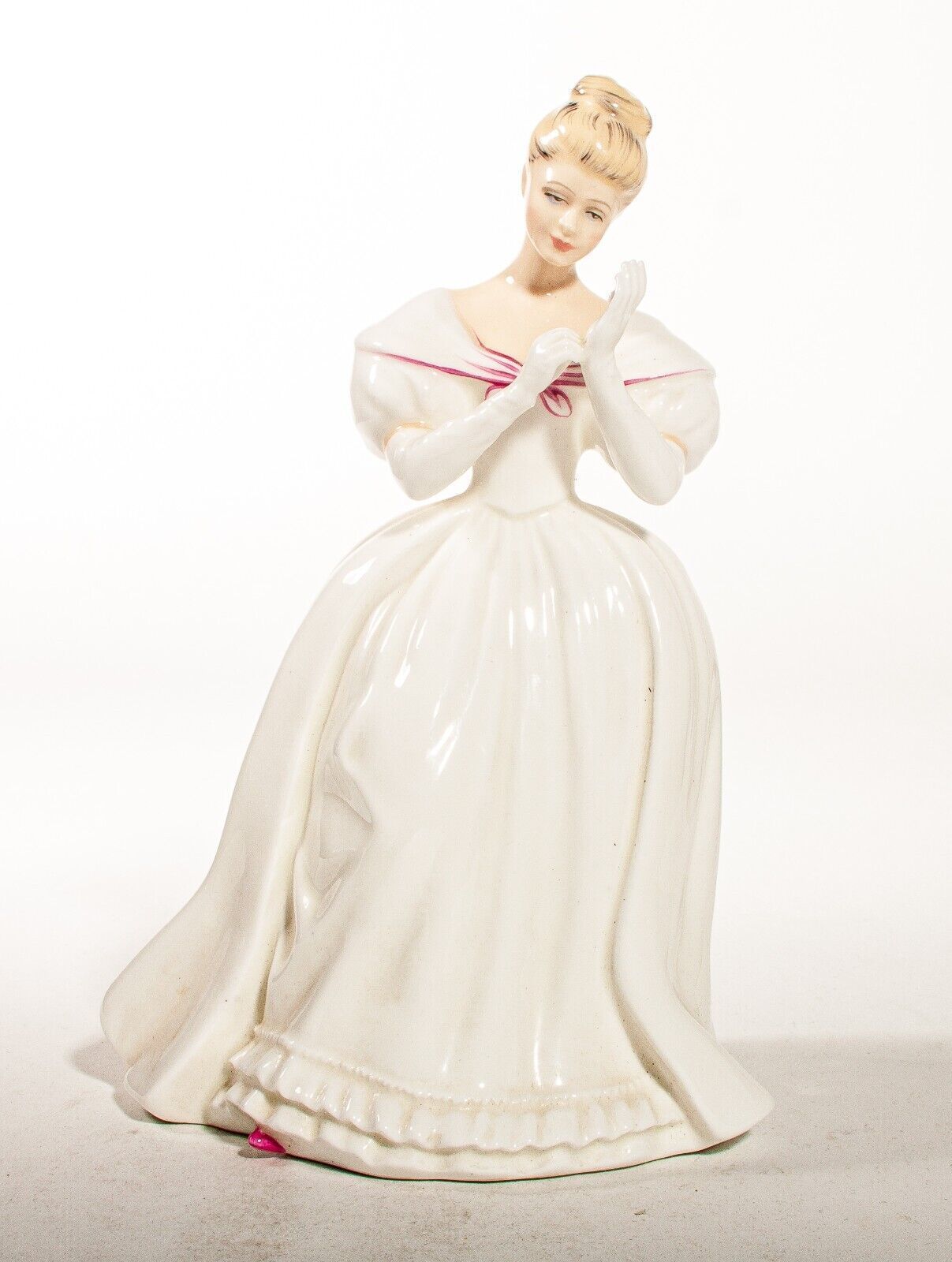 Royal Doulton Ladies Debutante Figure Denise Uk Made