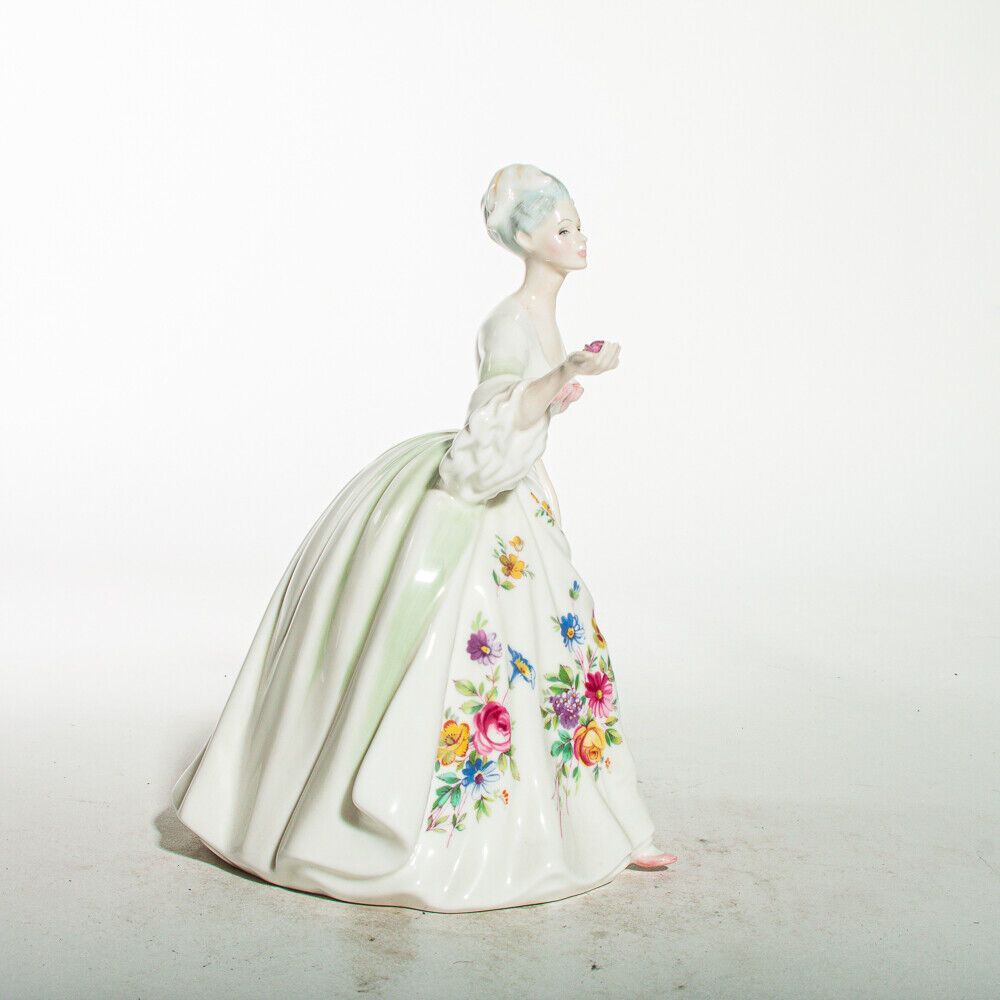 Royal Doulton Ladies Figure 'Diana'   Uk Made! photo Home Decor
