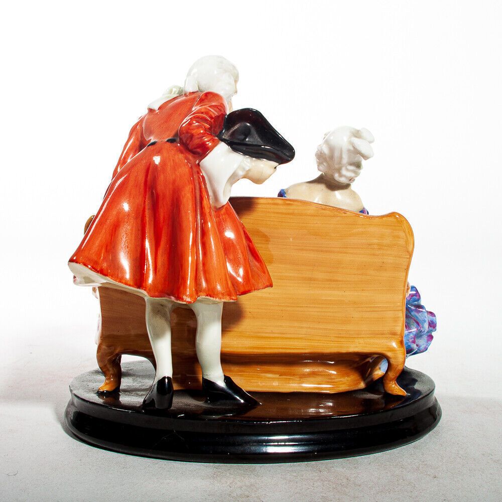 Royal Doulton Figure 'Tete A Tete' Hn799 Leslie Harradine Designed   Uk Made photo for sale