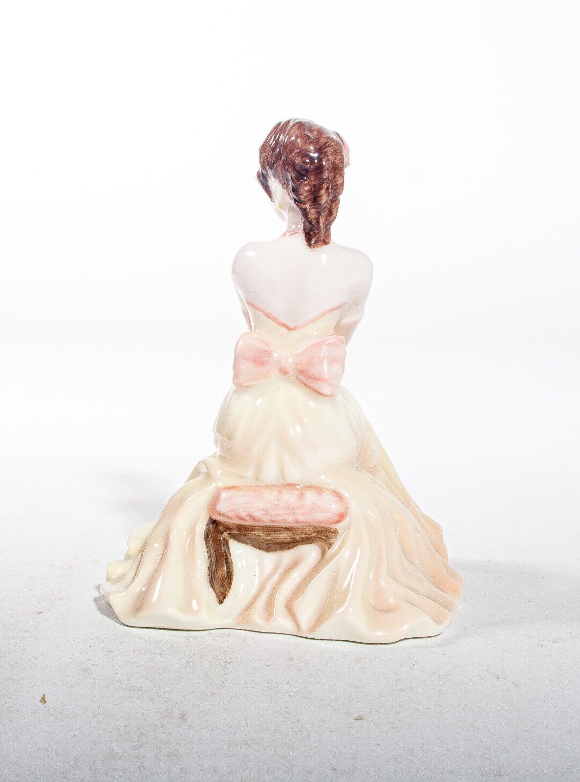 Coalport Ladies Debutante Figure 'Loves Dream'   Uk Made! photo for sale