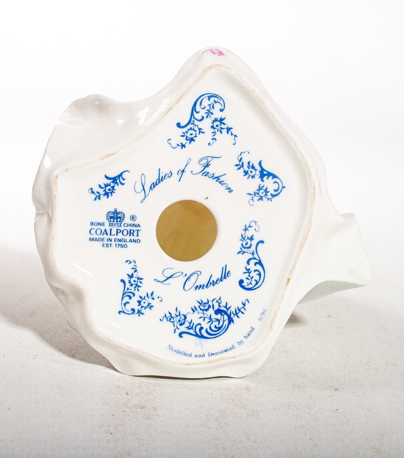 Coalport Ladies Debutante Figure 'L'ombelle'   Uk Made! photo 125.0