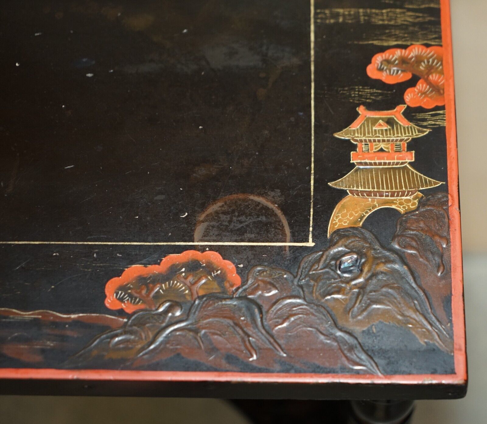 Sublime Nest Of 2 Circa 1880 Chinese Chinoiserie Lacqurered Tables Hand Painted photo vintage